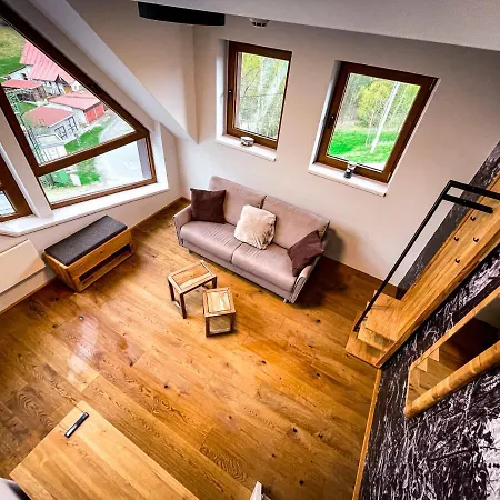 Bratrouchov Apartment *